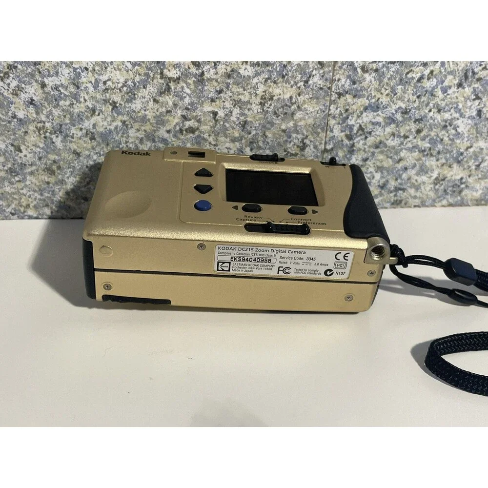 Kodak DC215 Zoom Point & Shoot Digital Camera 1.0 MegapixelUntested Need Battery